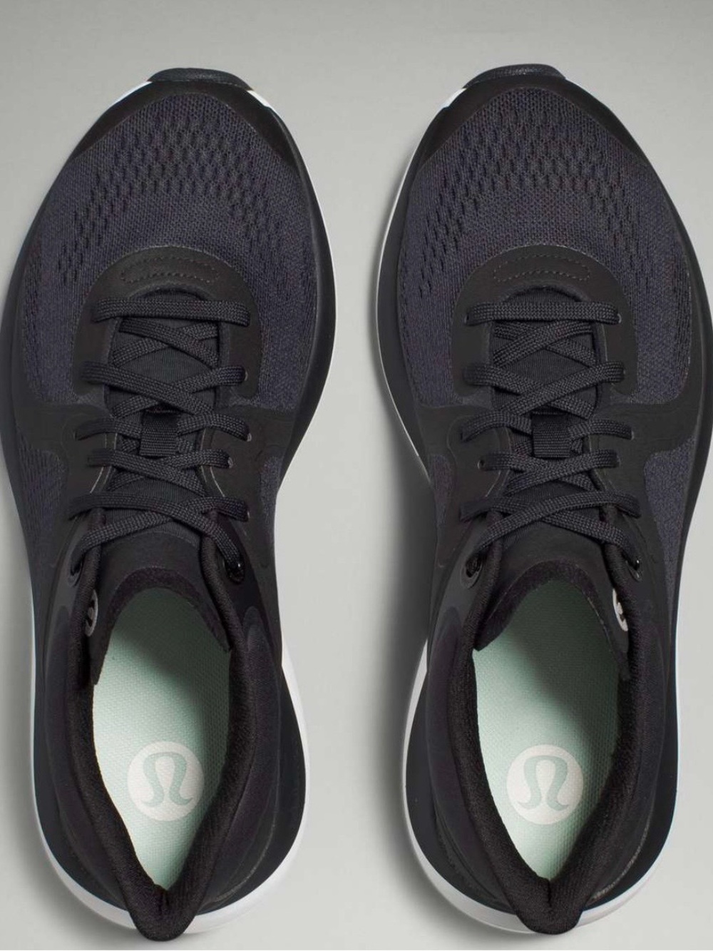 Black Lululemon Chargefeel Workout Low shoes - Women's US 8.5